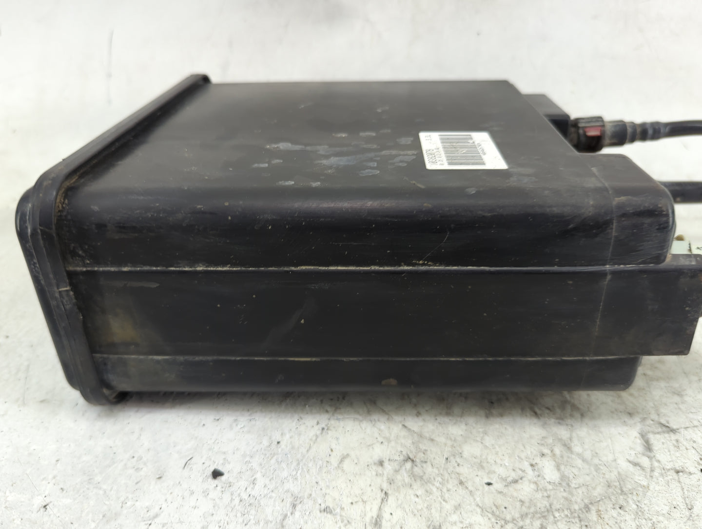 2010 Chevrolet Suburban 1500 Fuel Vapor Charcoal Canister 1481382 - Oemusedautoparts1.com