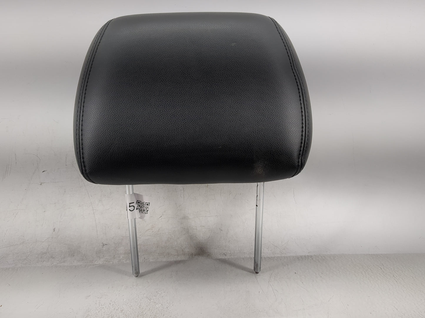 2010-2011 Chevrolet Tahoe Headrest Head Rest Front Driver Passenger Seat - Oemusedautoparts1.com
