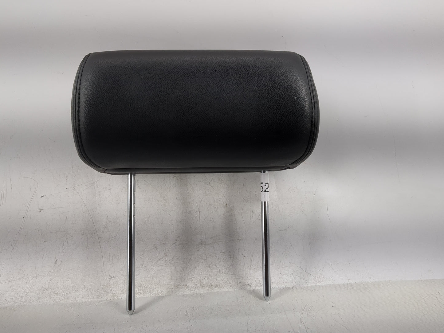 2010-2011 Chevrolet Tahoe Headrest Head Rest Rear Seat Fits Fits 2010 2011 OEM Used Auto Parts - Oemusedautoparts1.com