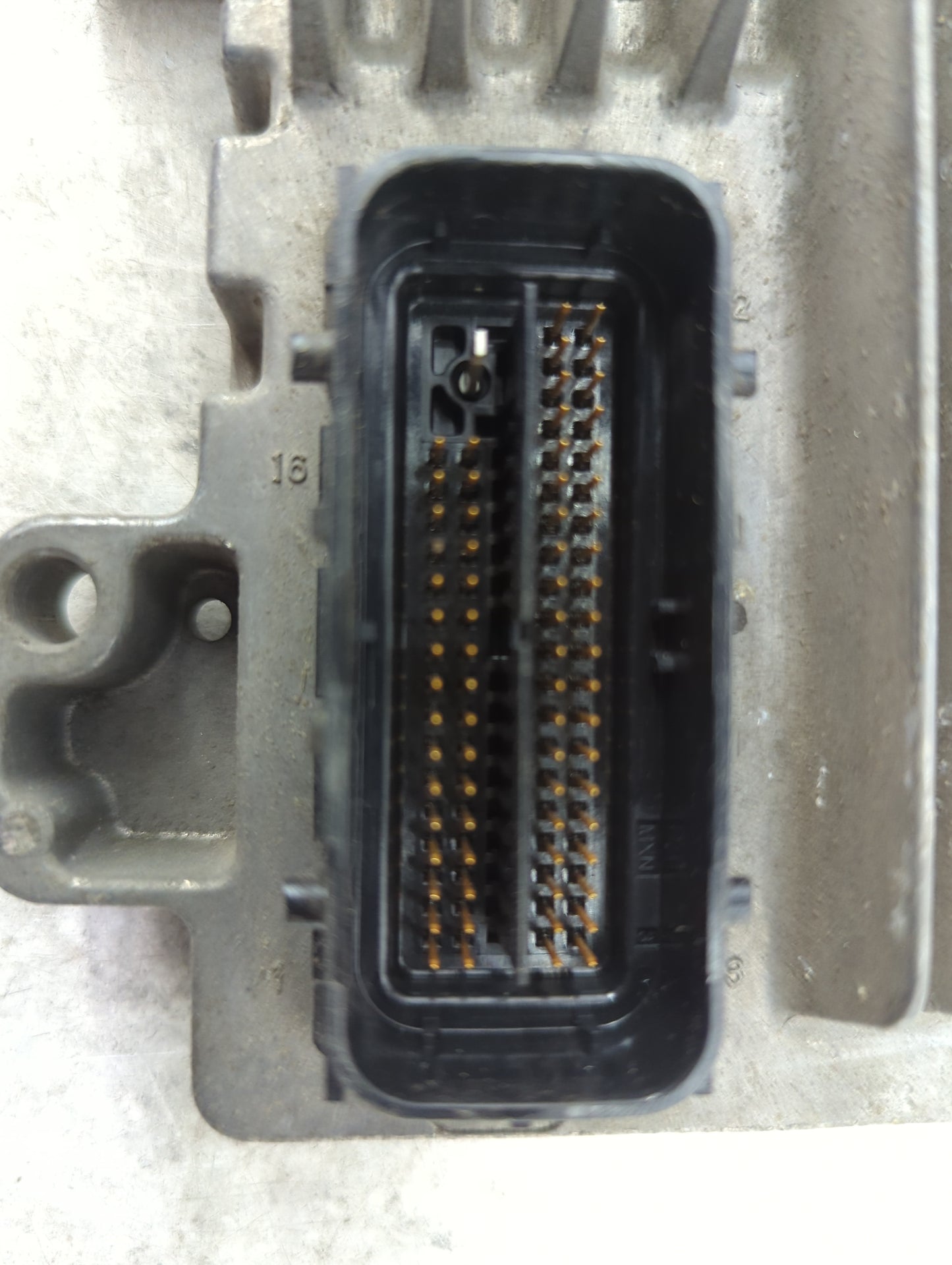 2010 Chevrolet Tahoe PCM Engine Control Computer ECU ECM PCU OEM P/N:12636004 12633238 Fits OEM Used Auto Parts - Oemusedaut