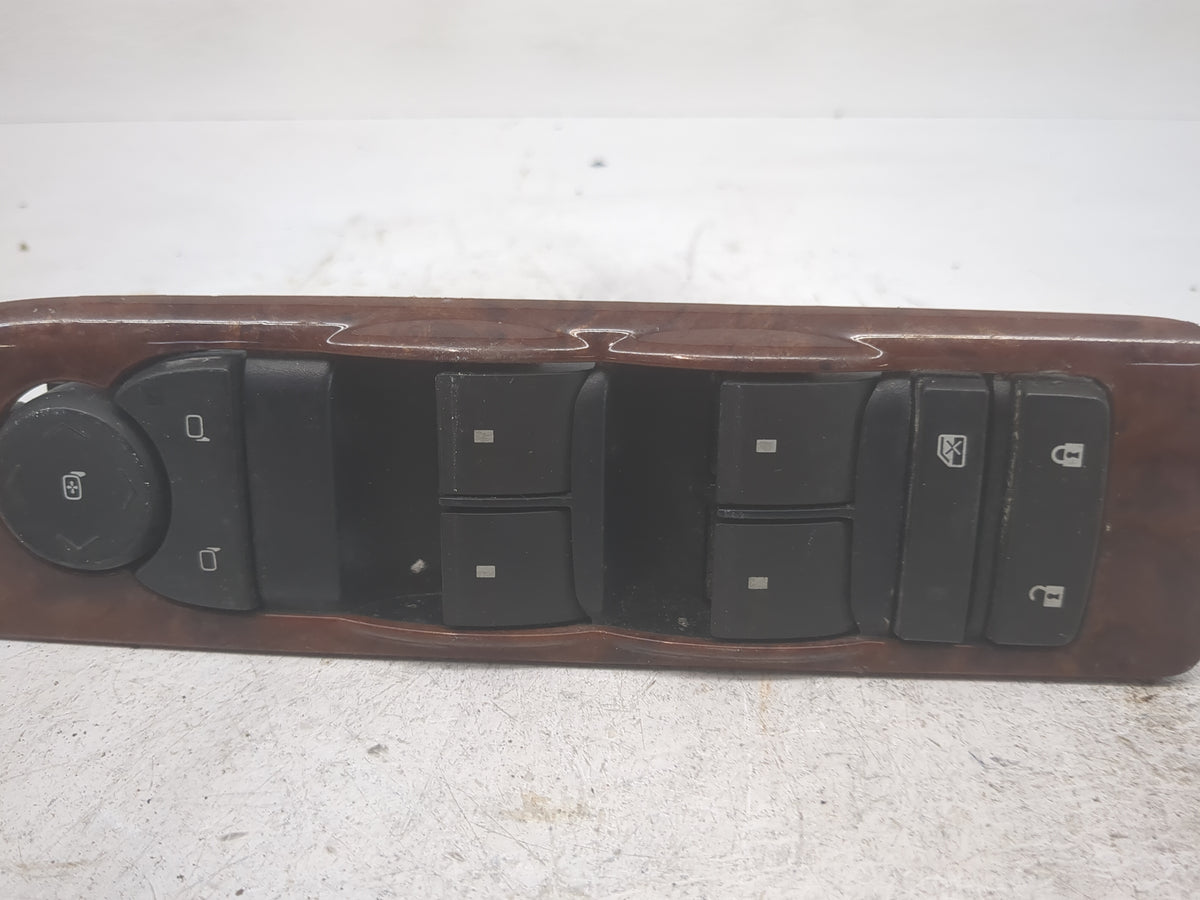 2010 Chevrolet Tahoe Master Power Window Switch Replacement Driver Side Left P/N:20877335AA BP733544002102HT, F00HJ00595 Fit