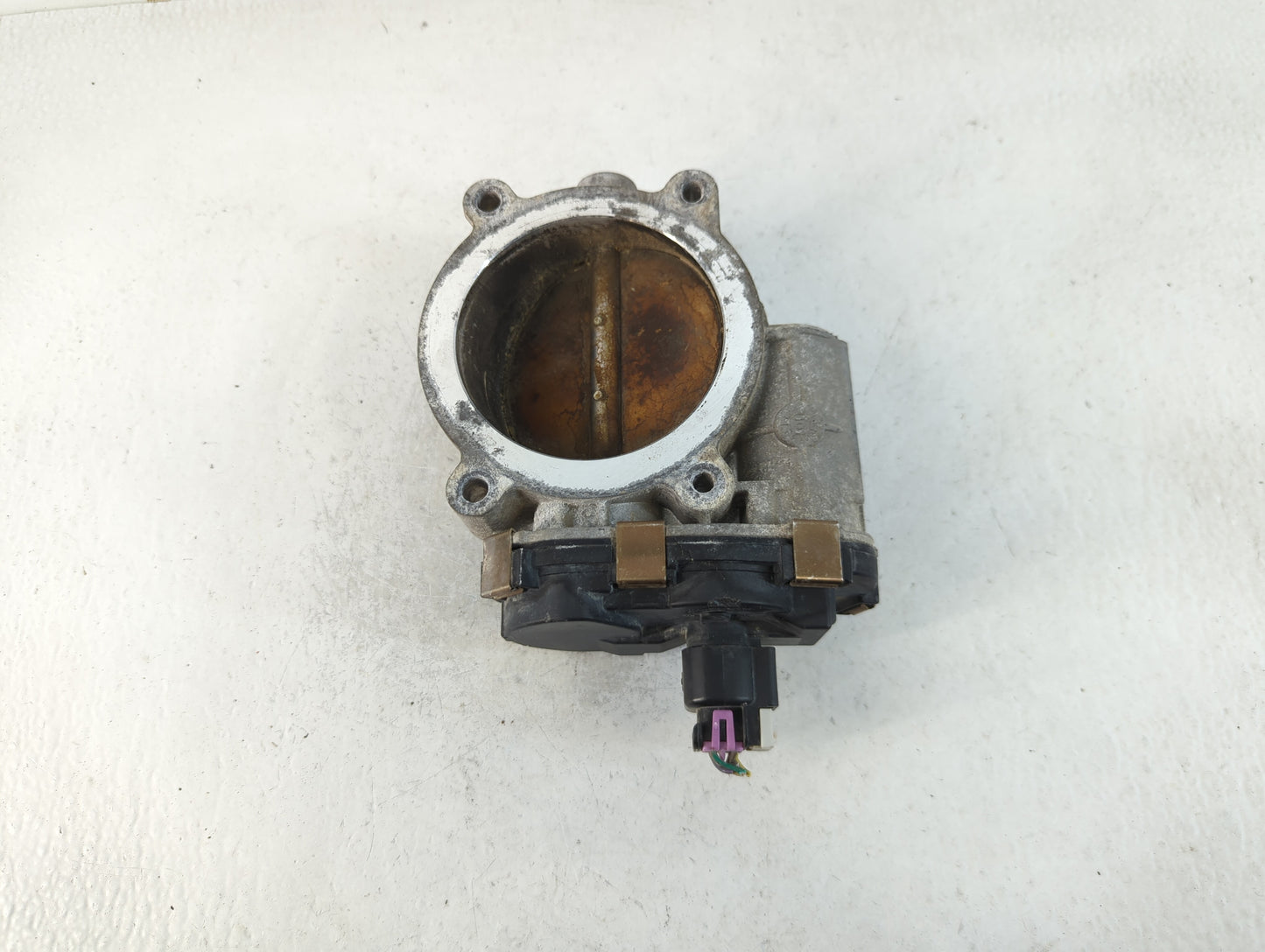 2009-2014 Chevrolet Tahoe Throttle Body P/N:RME87-36999 Fits Fits 2009 2010 2011 2012 2013 2014 2015 OEM Used Auto Parts - O
