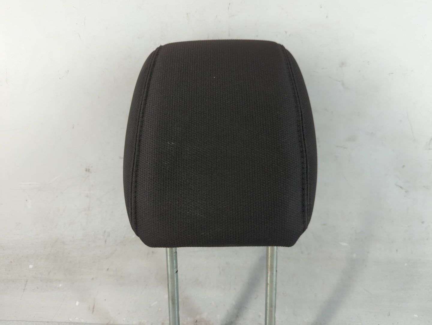 2010 Chevrolet Traverse Headrest Head Rest Front Driver Passenger Seat Fits OEM Used Auto Parts - Oemusedautoparts1.com