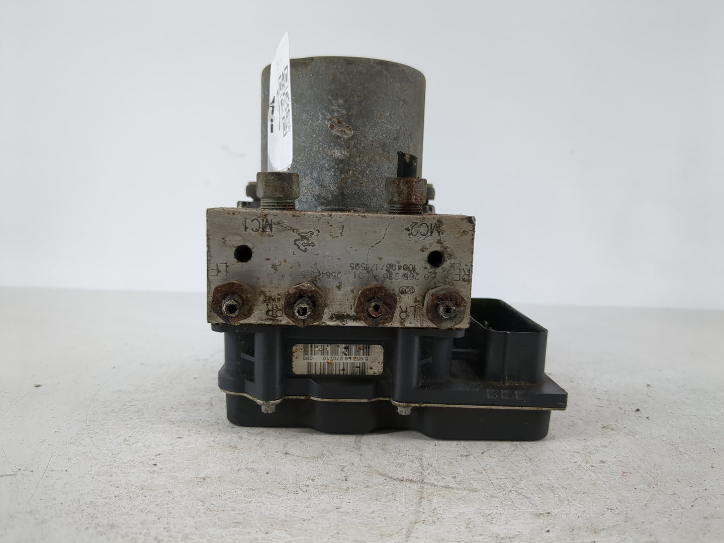 2010 Chevrolet Traverse ABS Pump Control Module Replacement P/N:100406/1/1595 Fits OEM Used Auto Parts - Oemusedautoparts1.c