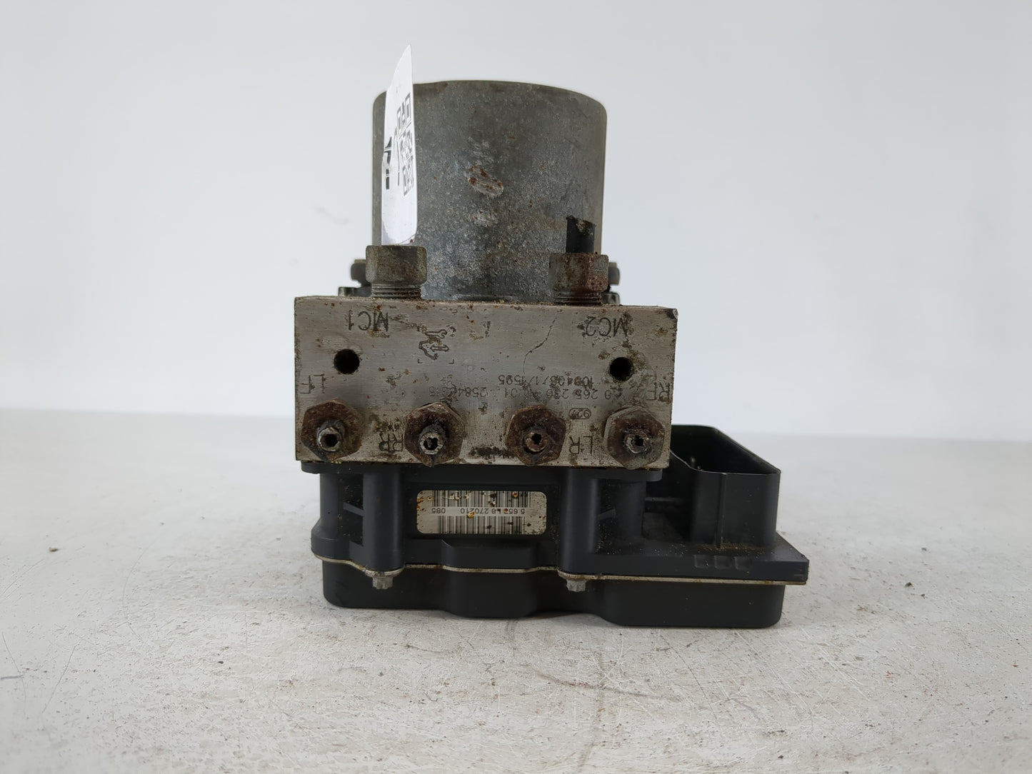 2010 Chevrolet Traverse ABS Pump Control Module Replacement P/N:100406/1/1595 Fits OEM Used Auto Parts - Oemusedautoparts1.c