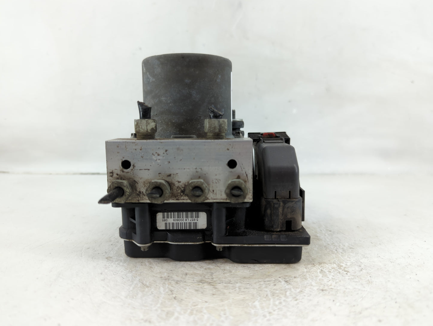 2010 Chevrolet Traverse ABS Pump Control Module Replacement Fits OEM Used Auto Parts - Oemusedautoparts1.com