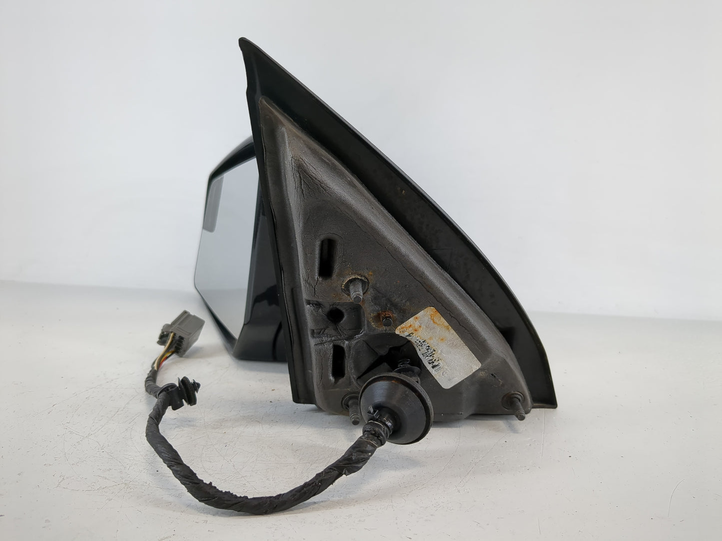 2010 Chevrolet Traverse Driver Side View Mirror - Left Door Mirror OEM Used - Oemusedautoparts1.com
