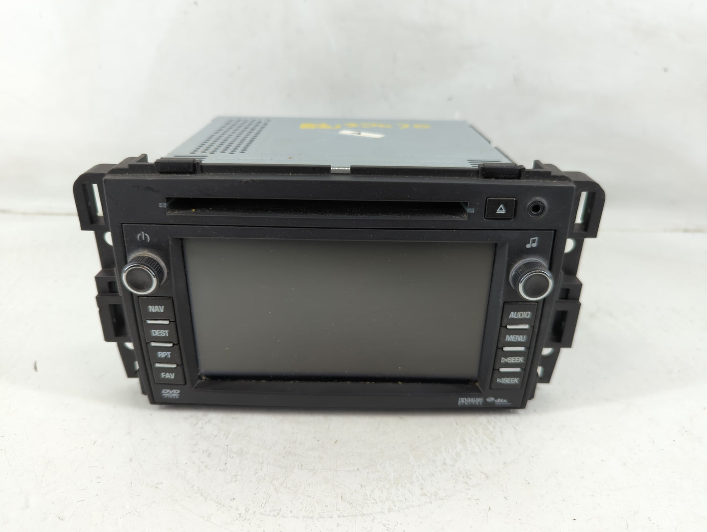 2010 Chevrolet Traverse Radio AM FM Cd Player Receiver Replacement Fits OEM Used Auto Parts - Oemusedautoparts1.com