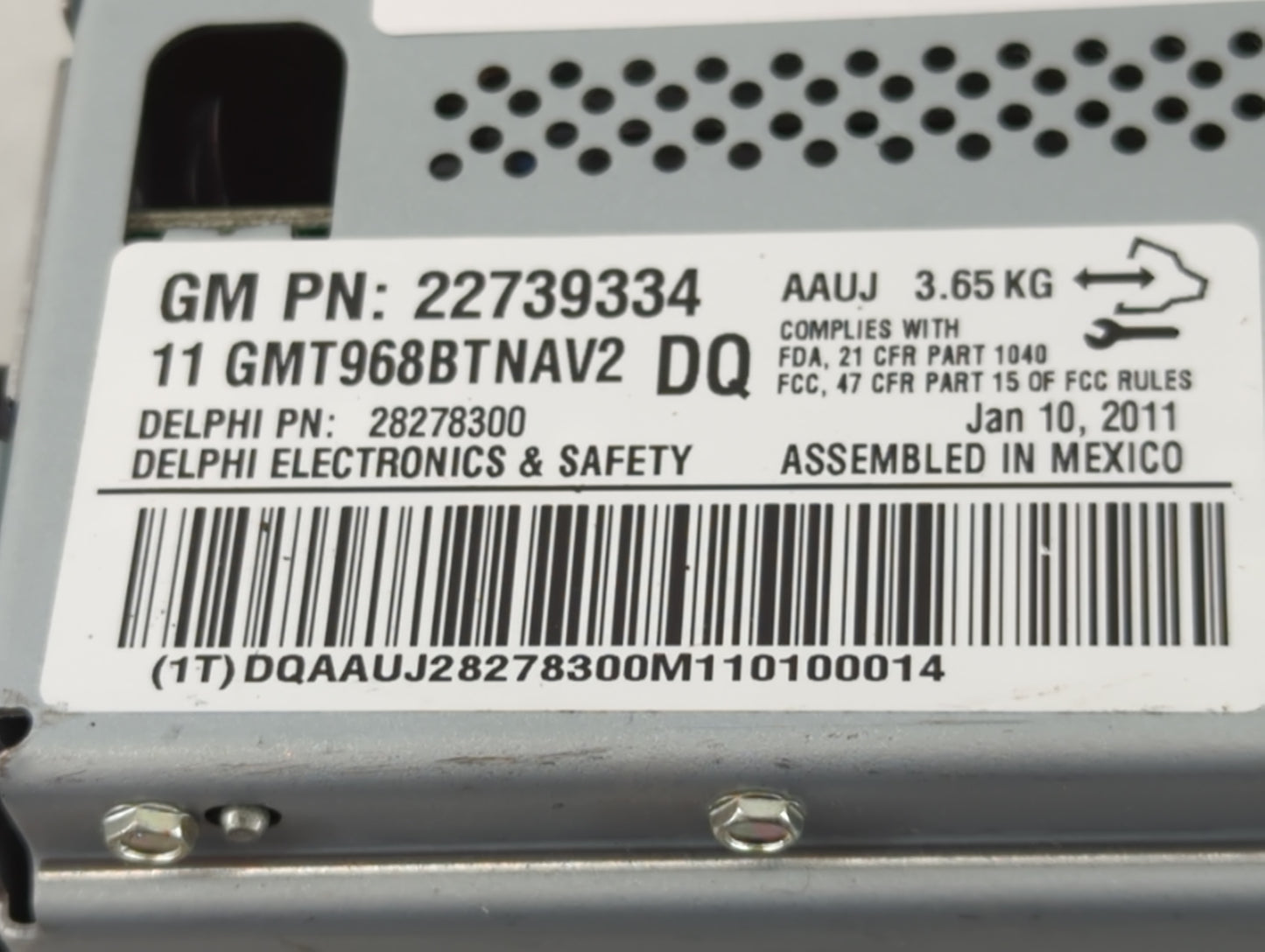 2010 Chevrolet Traverse Radio AM FM Cd Player Receiver Replacement Fits OEM Used Auto Parts - Oemusedautoparts1.com