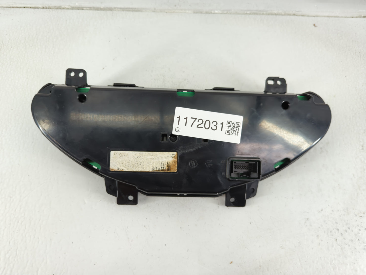 2010 Chevrolet Traverse Instrument Cluster Speedometer Gauges Fits OEM Used Auto Parts - Oemusedautoparts1.com