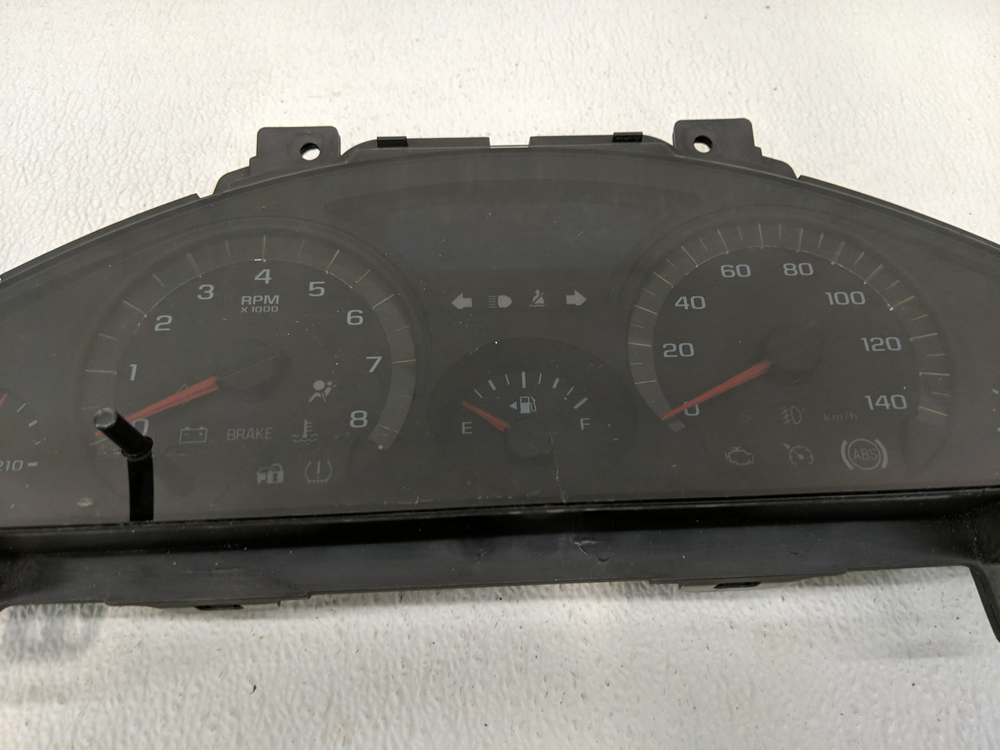 2010 Chevrolet Traverse Instrument Cluster Speedometer Gauges P/N:20865615 Fits OEM Used Auto Parts - Oemusedautoparts1.com