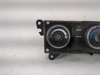 2010 Chevrolet Traverse Climate Control Module Temperature AC/Heater Replacement P/N:20917130 Fits OEM Used Auto Parts - Oem