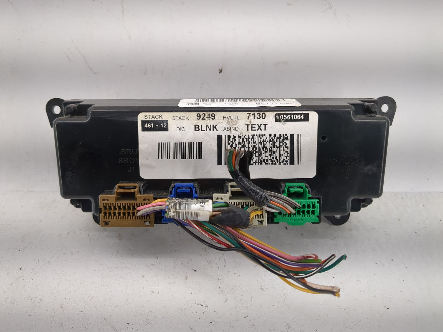 2010 Chevrolet Traverse Climate Control Module Temperature AC/Heater Replacement P/N:20917130 Fits OEM Used Auto Parts - Oem