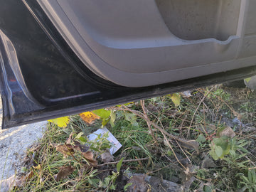 Chevrolet Traverse Driver Front Door Oem