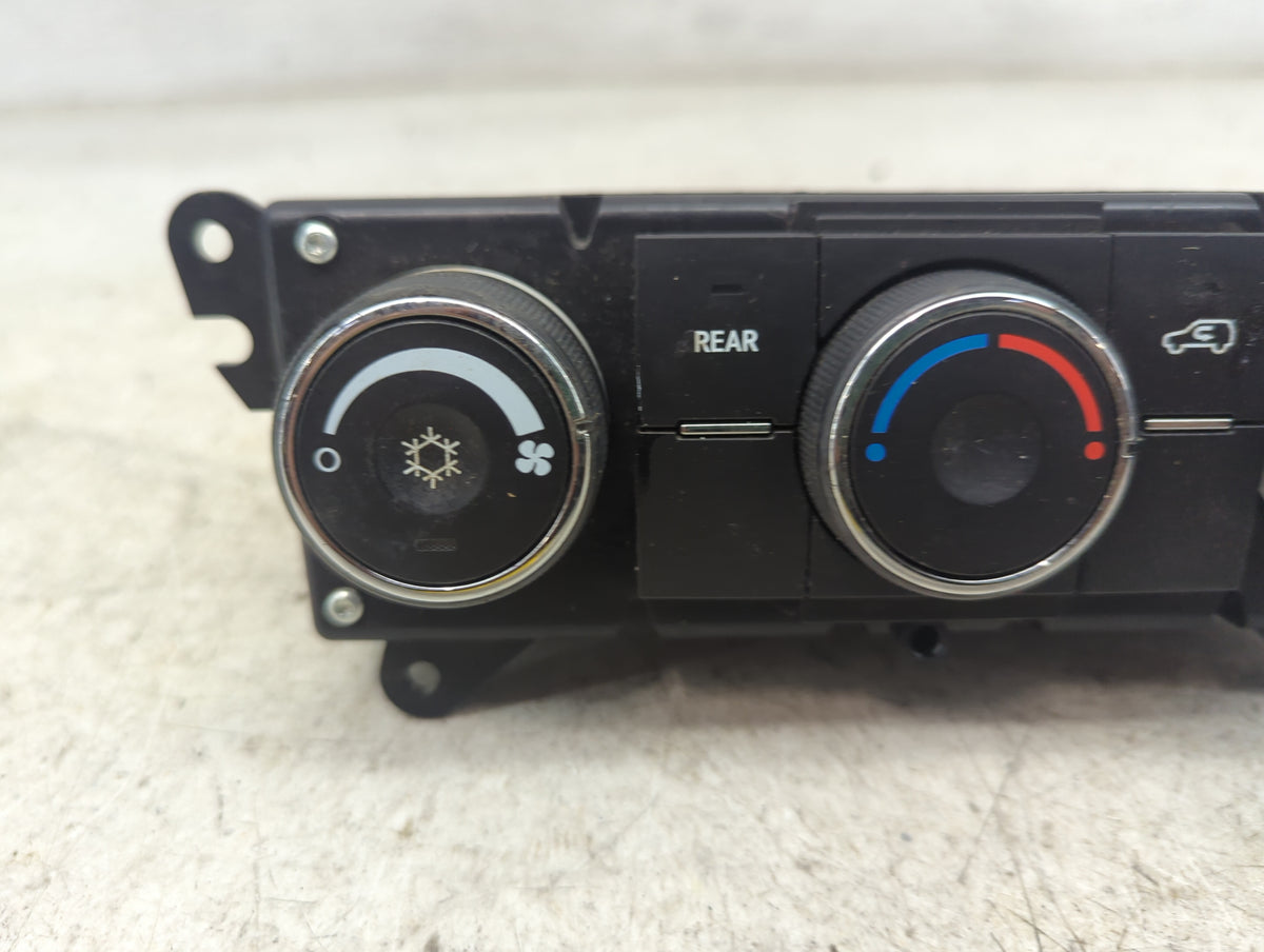 2009-2012 Chevrolet Traverse Climate Control Module Temperature AC/Heater Replacement P/N:20917130 Fits Fits 2009 2010 2011 