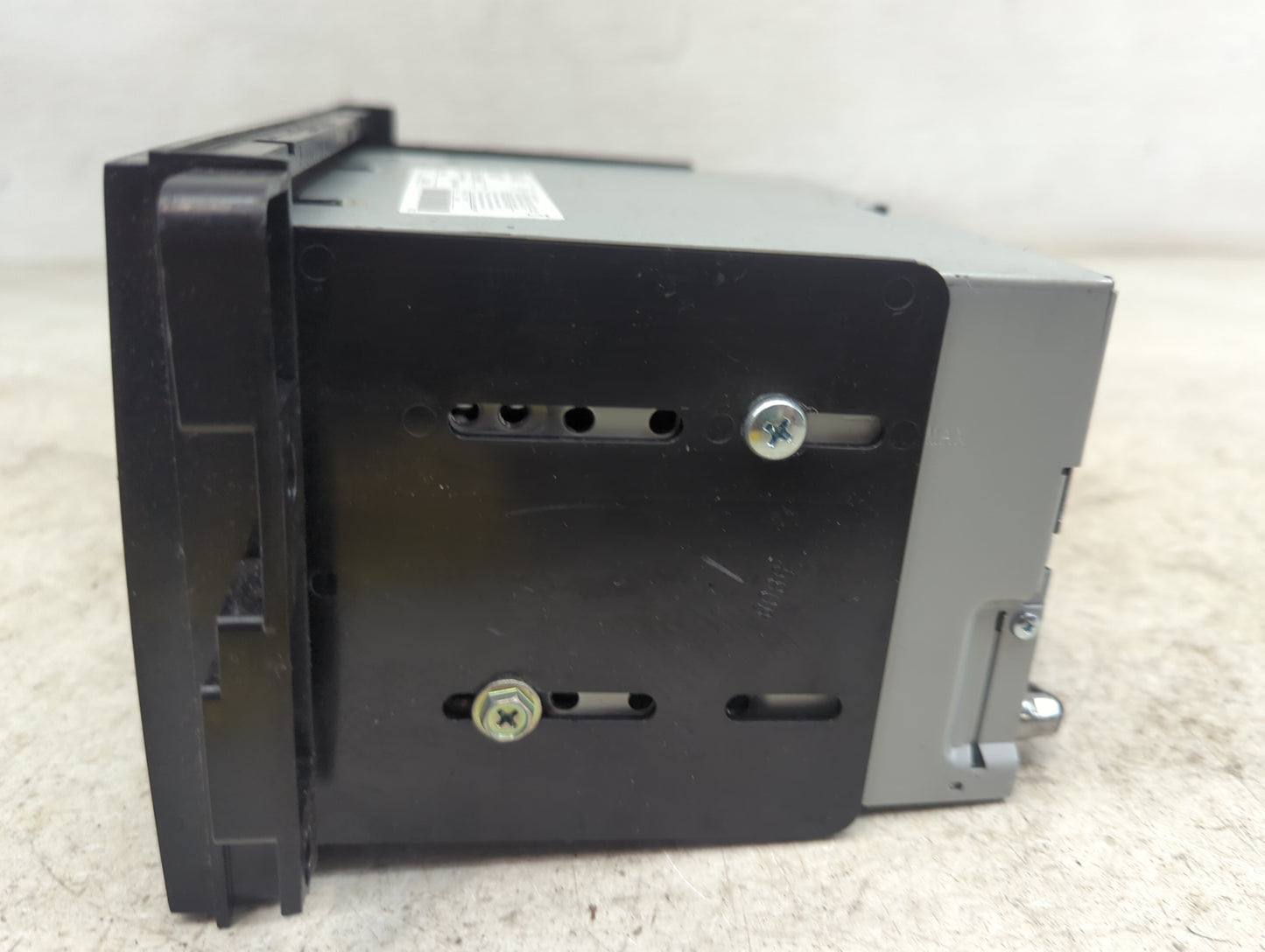 2010 Chevrolet Traverse Radio AM FM Cd Player Receiver Replacement P/N:DPX502BT YJ5-076K-01, ZWY8811X, 12033A-8811X Fits OEM