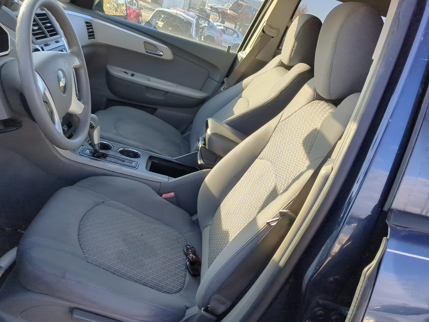 2010 Chevrolet Traverse Driver Front Seat Oem 1216204 - Oemusedautoparts1.com