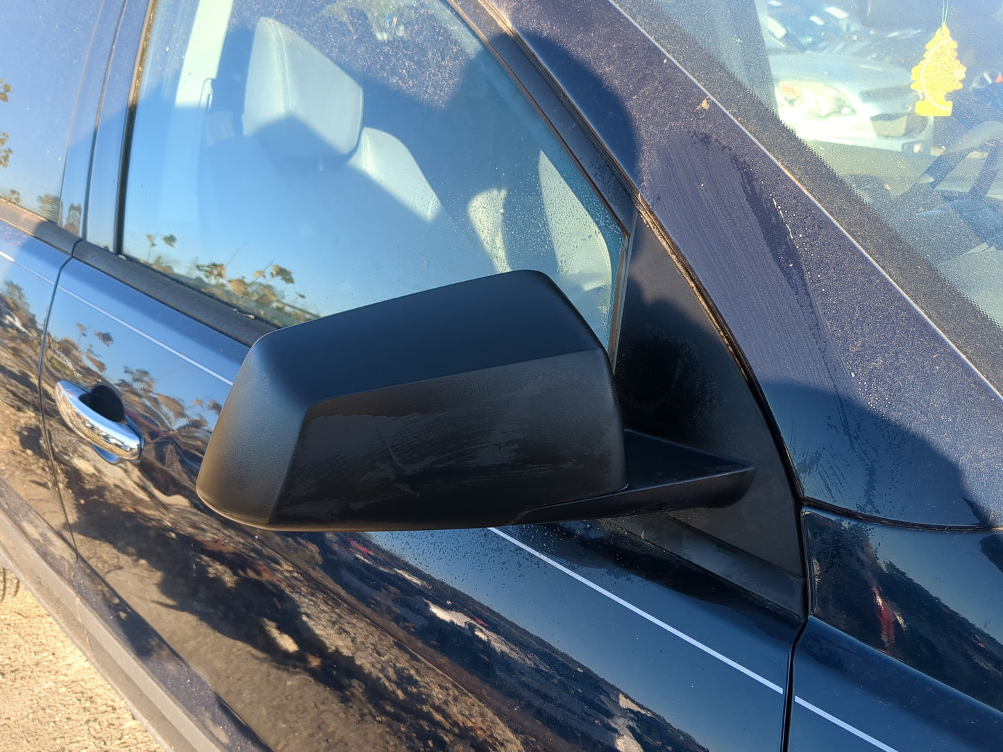 2015-2017 Chevrolet Traverse Side Mirror Replacement Passenger Right View Door Mirror Fits OEM Used Auto Parts - Oemusedauto