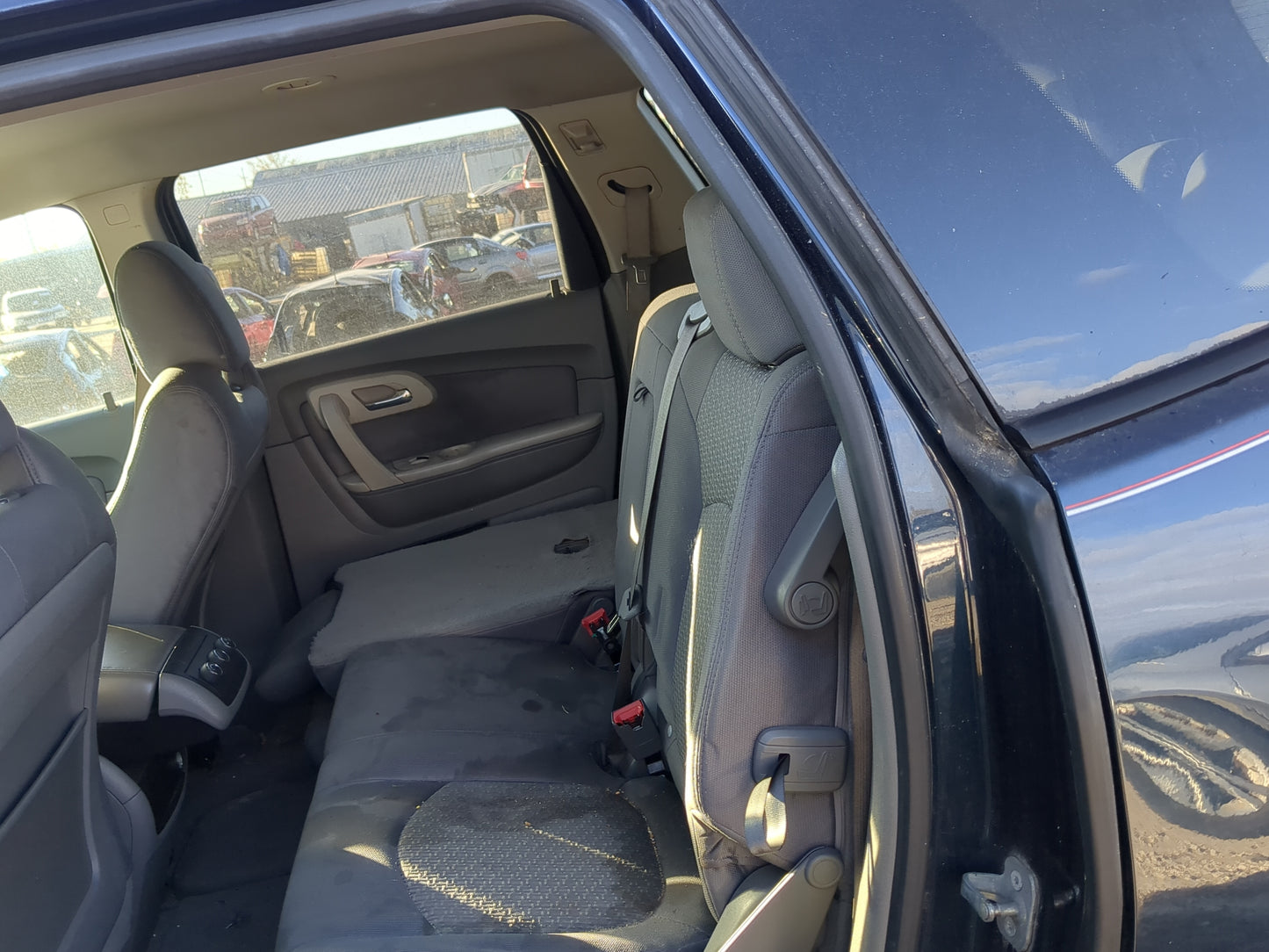 2010 Chevrolet Traverse Rear Seat Oem 1216260 - Oemusedautoparts1.com