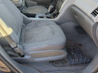 compare product 2010 Chevrolet Traverse Passenger Front Seat Oem 1216278
