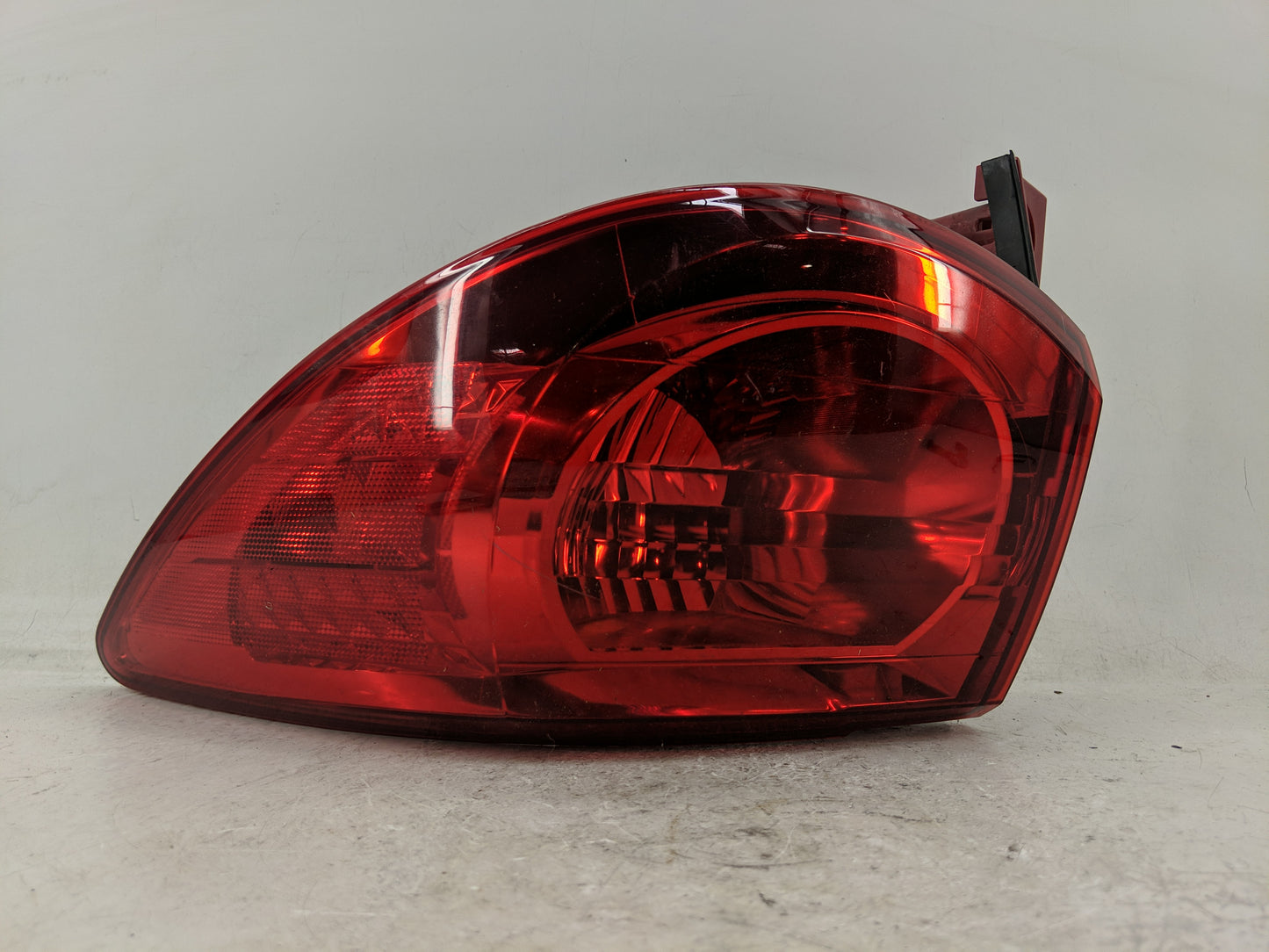 2010 Chevrolet Traverse Tail Light Assembly Passenger Right OEM Fits OEM Used Auto Parts - Oemusedautoparts1.com