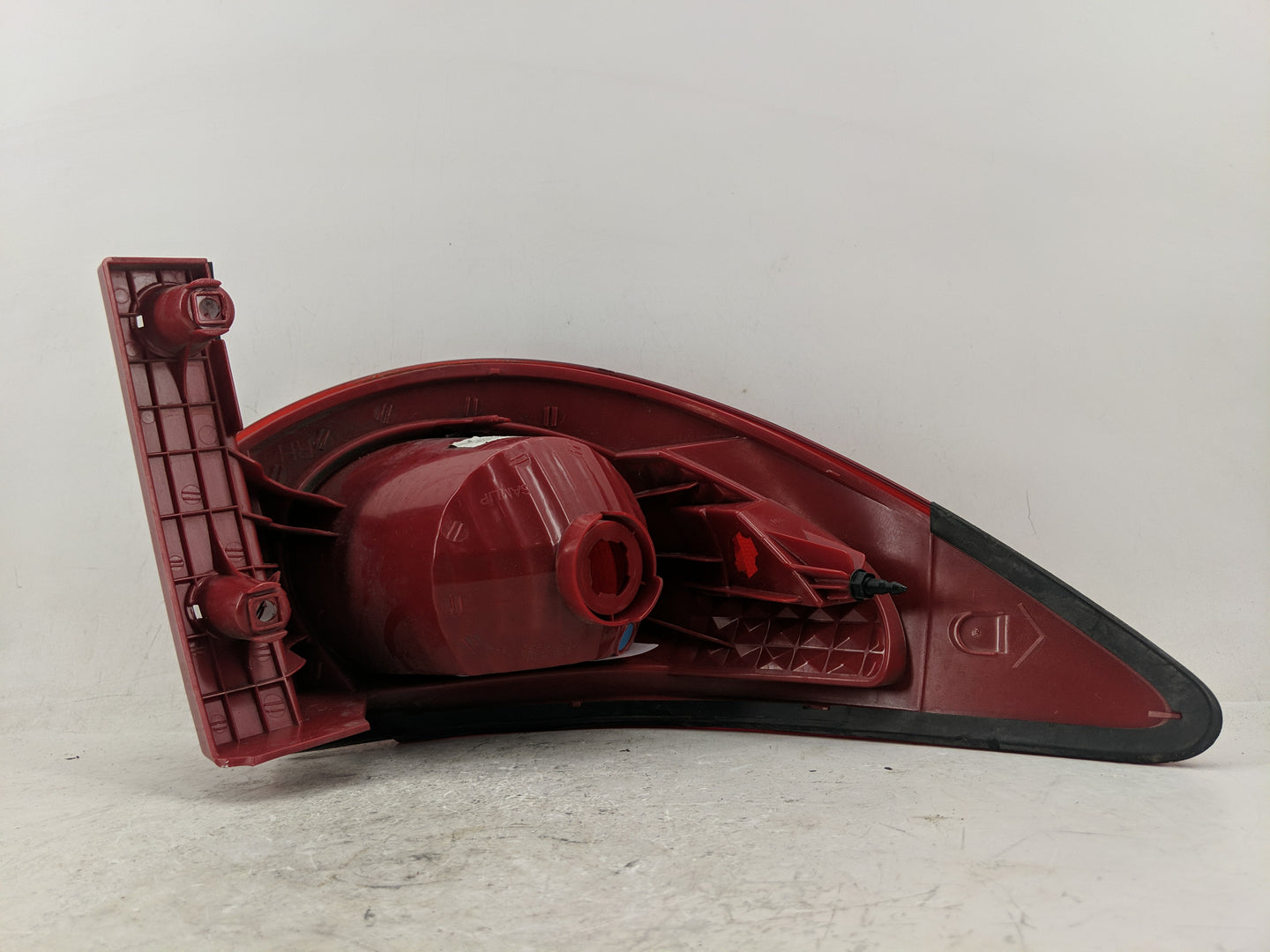 2010 Chevrolet Traverse Tail Light Assembly Passenger Right OEM Fits OEM Used Auto Parts - Oemusedautoparts1.com