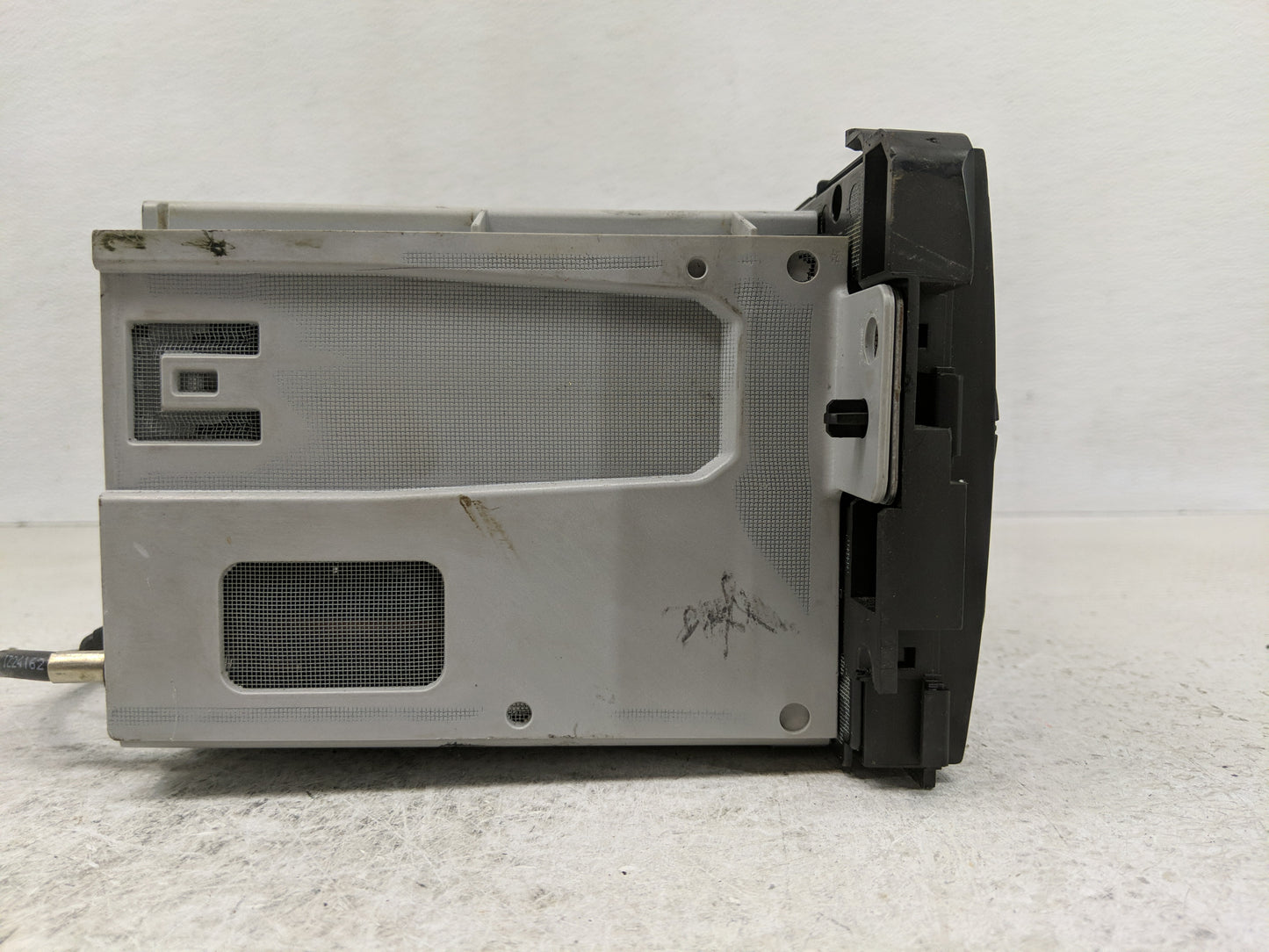 2014-2017 Chevrolet Traverse Radio AM FM Cd Player Receiver Replacement P/N:20918593 Fits Fits 2010 2011 2012 2014 2015 2016