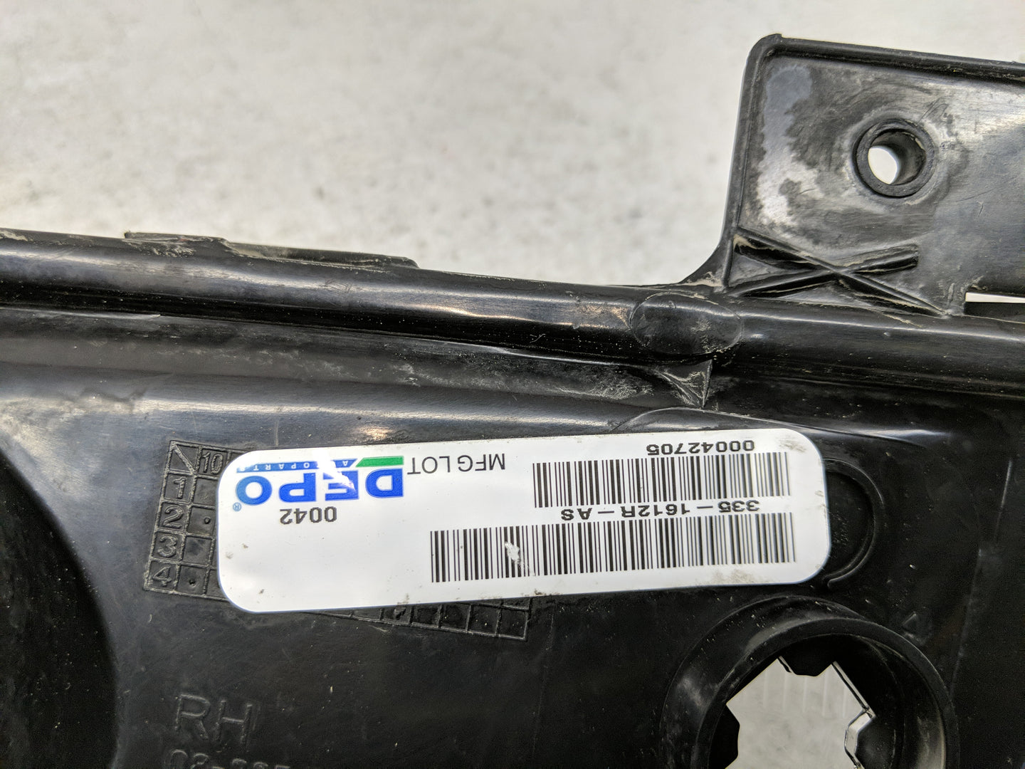 2010 Chevrolet Traverse Passenger Right Oem Front Light Lamp - Oemusedautoparts1.com