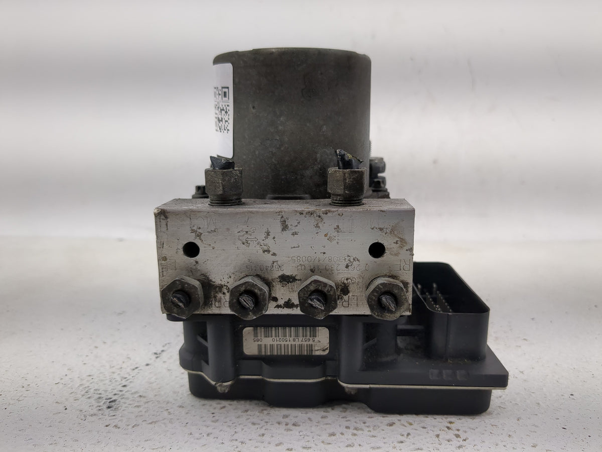 2010 Chevrolet Traverse Anti-Lock Brake ABS Pump Module Actuator OEM P/N:25840315 Fits OEM Used Auto Parts - Oemusedautopart