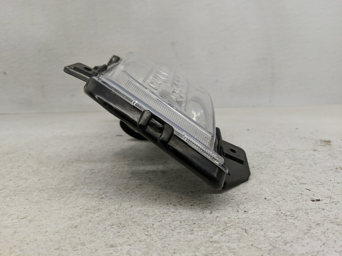 2010 Chevrolet Traverse Driver Left Oem Front Light Lamp - Oemusedautoparts1.com