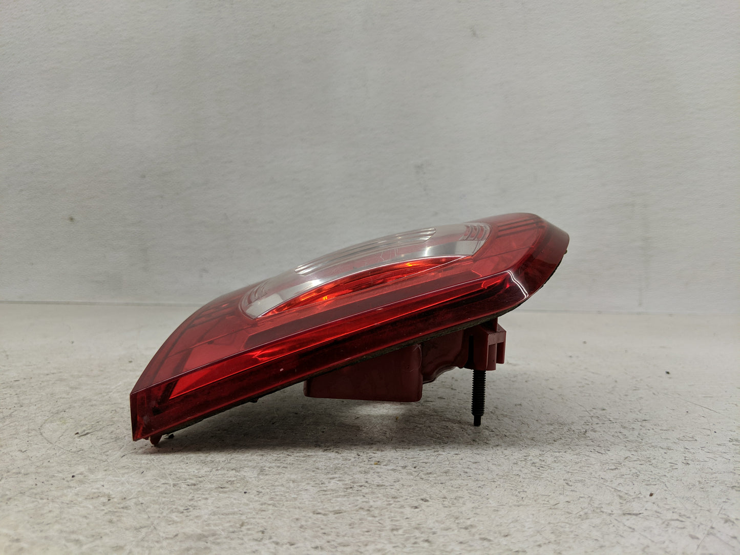 2010 Chevrolet Traverse Tail Light Assembly Passenger Right OEM Fits OEM Used Auto Parts - Oemusedautoparts1.com