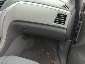 2010 Chevrolet Traverse Passenger Glove Box Door Storage Compartment - Oemusedautoparts1.com