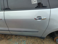 2010 Chevrolet Traverse Driver Rear Door Oem 1360737 - Oemusedautoparts1.com