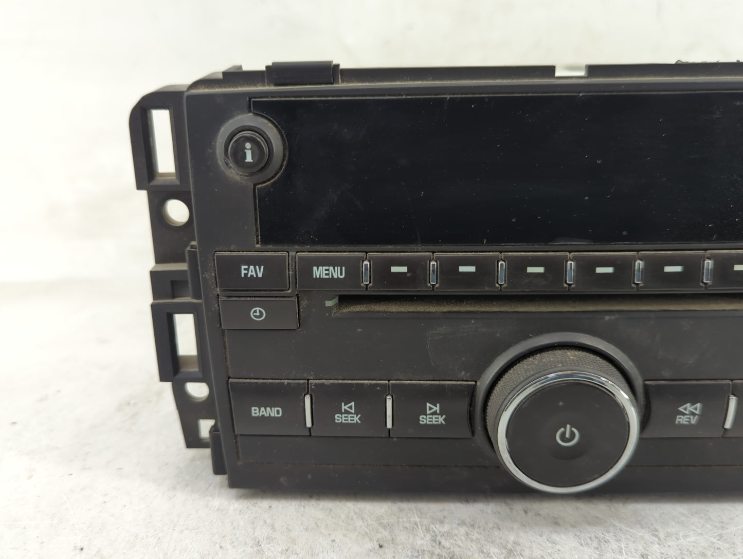 2014-2017 Chevrolet Traverse Radio AM FM Cd Player Receiver Replacement P/N:28224659 25980652 Fits OEM Used Auto Parts - Oem