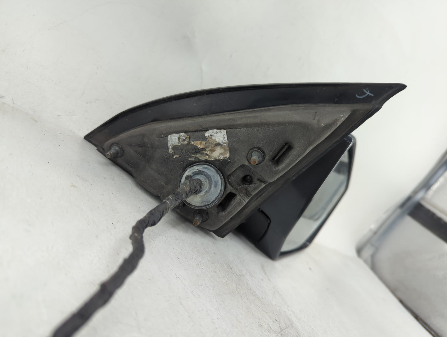 2010 Chevrolet Traverse Passenger Side View Mirror - Right Door Mirror OEM Used - Oemusedautoparts1.com