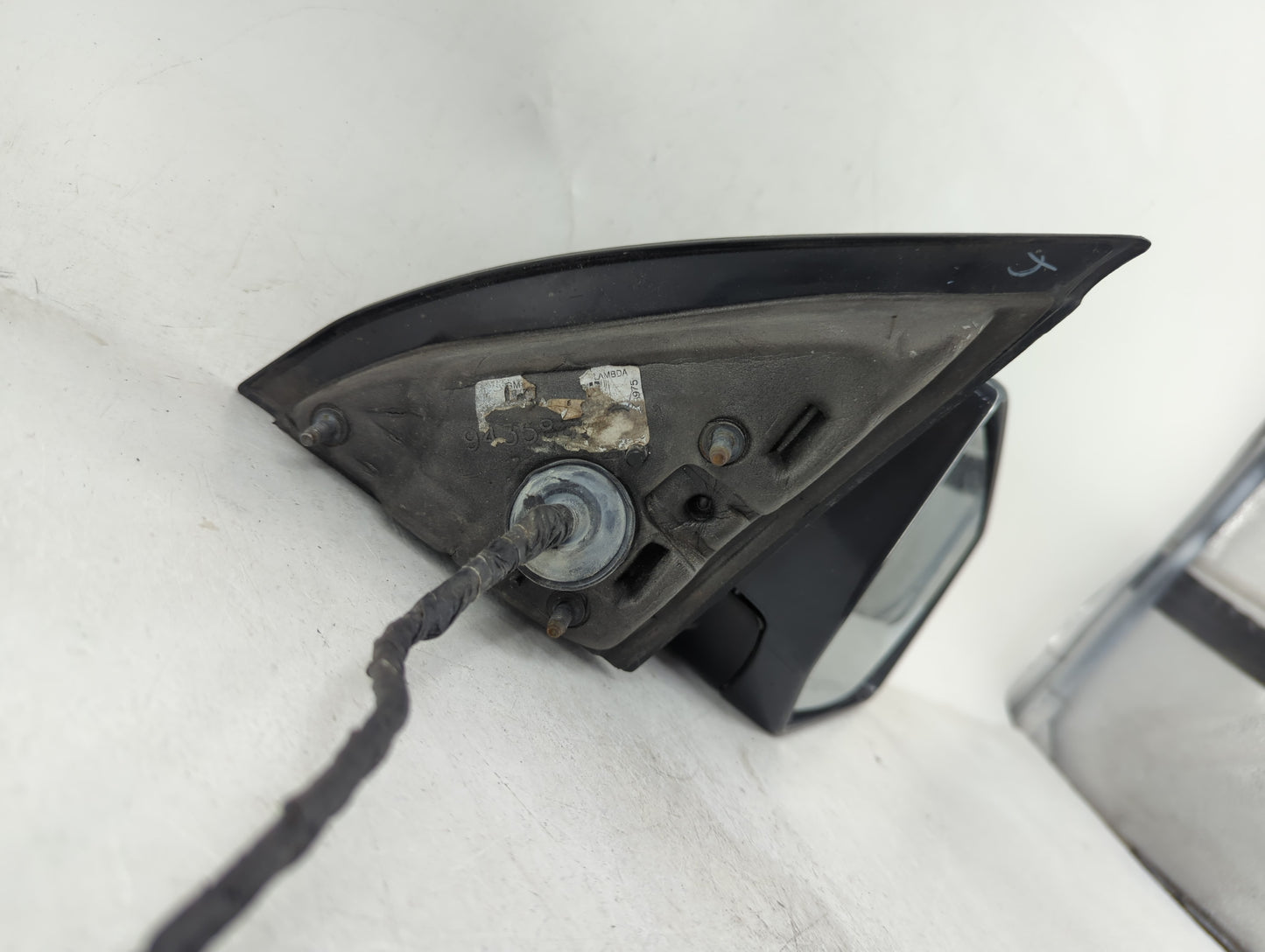 2010 Chevrolet Traverse Passenger Side View Mirror - Right Door Mirror OEM Used - Oemusedautoparts1.com