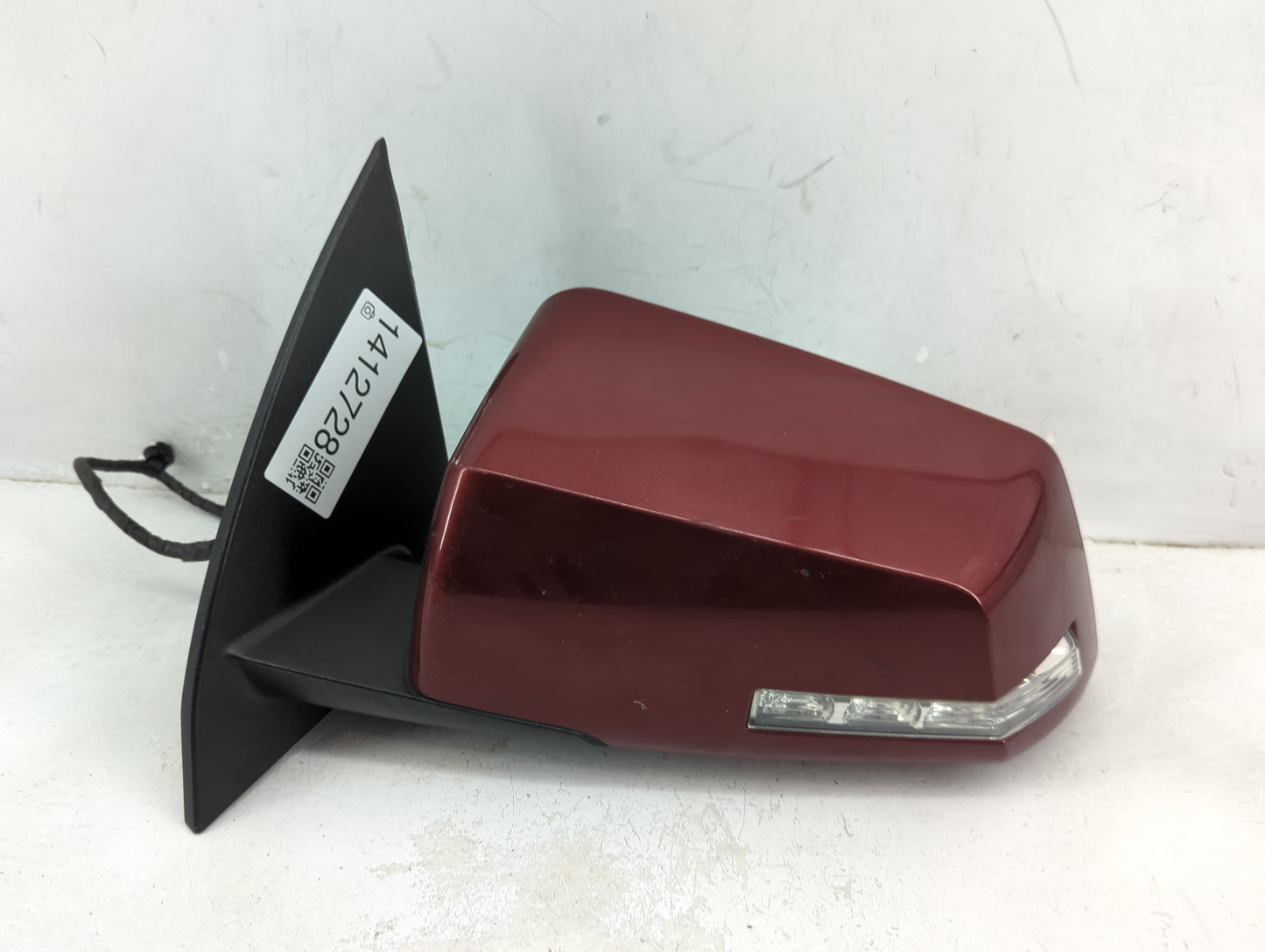 2010 Chevrolet Traverse Driver Side View Mirror - Left Door Mirror OEM Used - Oemusedautoparts1.com