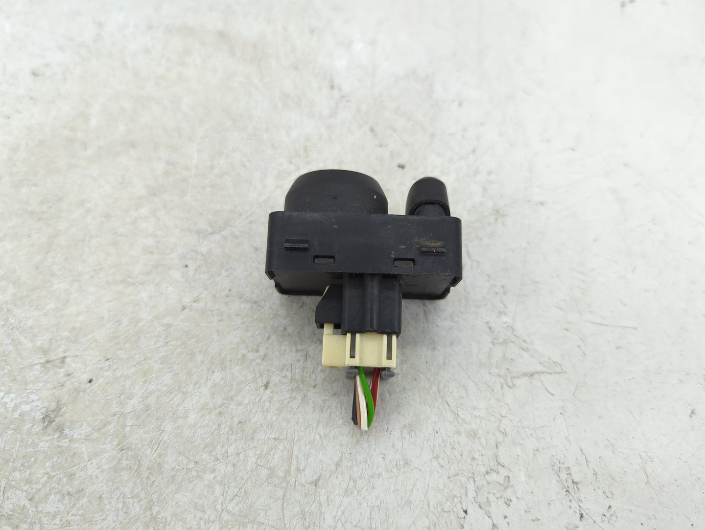 2009-2017 Chevrolet Traverse Master Power Window Switch Replacement Driver Side Left P/N:15808774 Fits OEM Used Auto Parts -