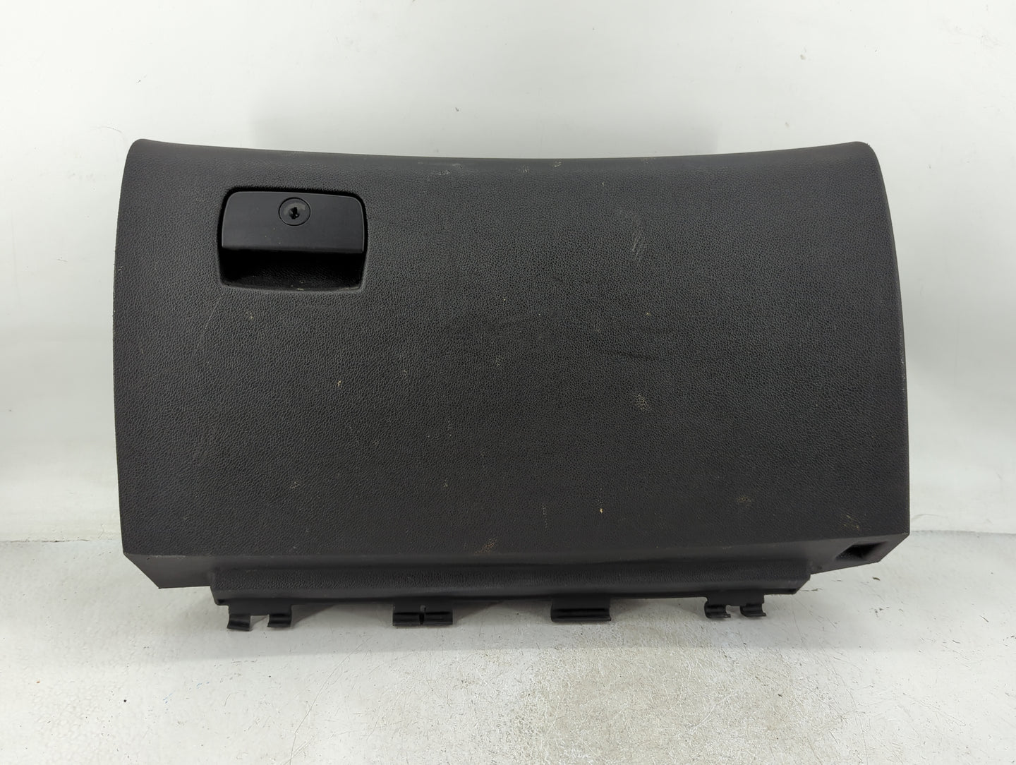 2010 Chevrolet Traverse Passenger Glove Box Door Storage Compartment 1413014 - Oemusedautoparts1.com