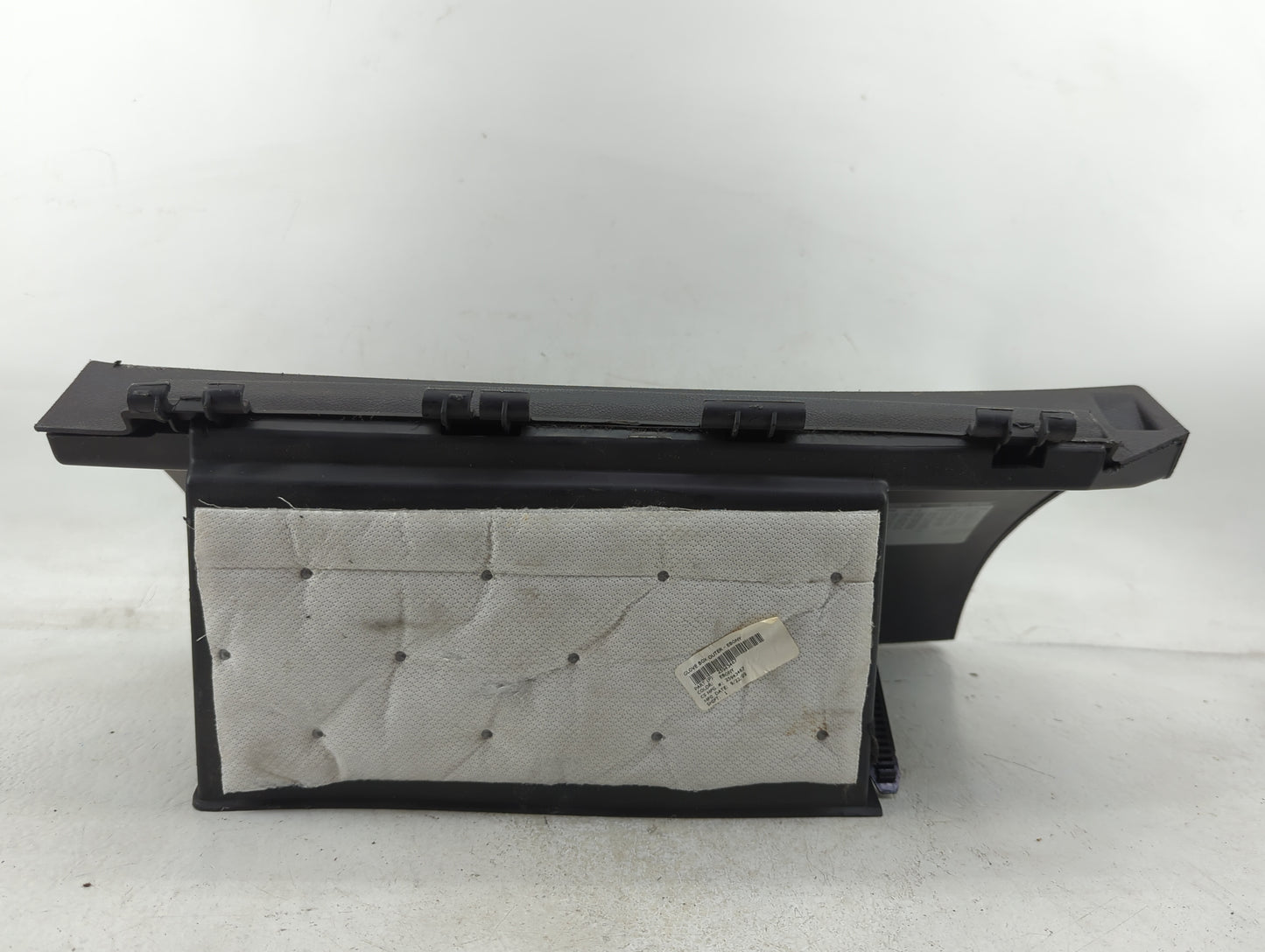 2010 Chevrolet Traverse Passenger Glove Box Door Storage Compartment 1413014 - Oemusedautoparts1.com