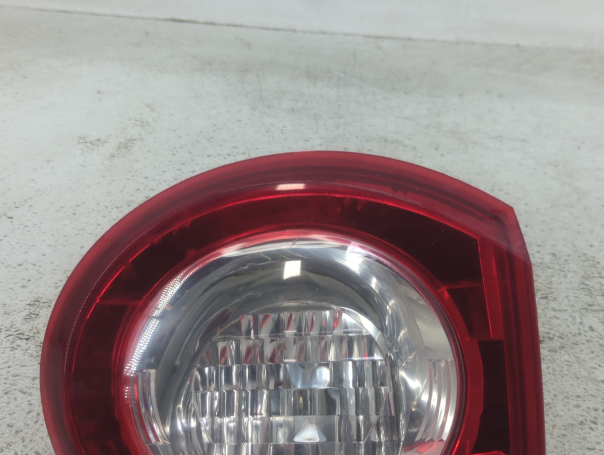 2010 Chevrolet Traverse Driver Left Side Deck Lid Mounted Tail Light 1435596 - Oemusedautoparts1.com