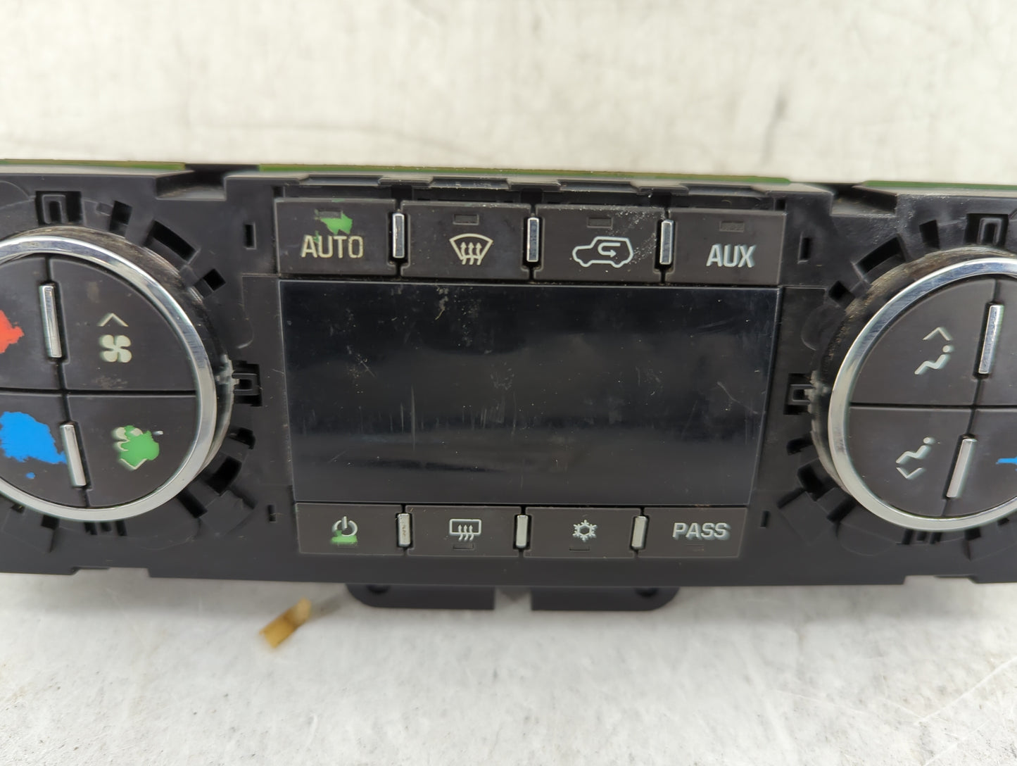 2009-2017 Chevrolet Traverse Climate Control Module Temperature AC/Heater Replacement P/N:25869249 Fits OEM Used Auto Parts 