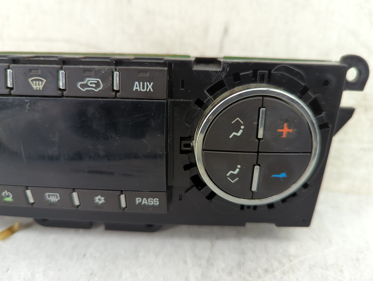2009-2017 Chevrolet Traverse Climate Control Module Temperature AC/Heater Replacement P/N:25869249 Fits OEM Used Auto Parts 