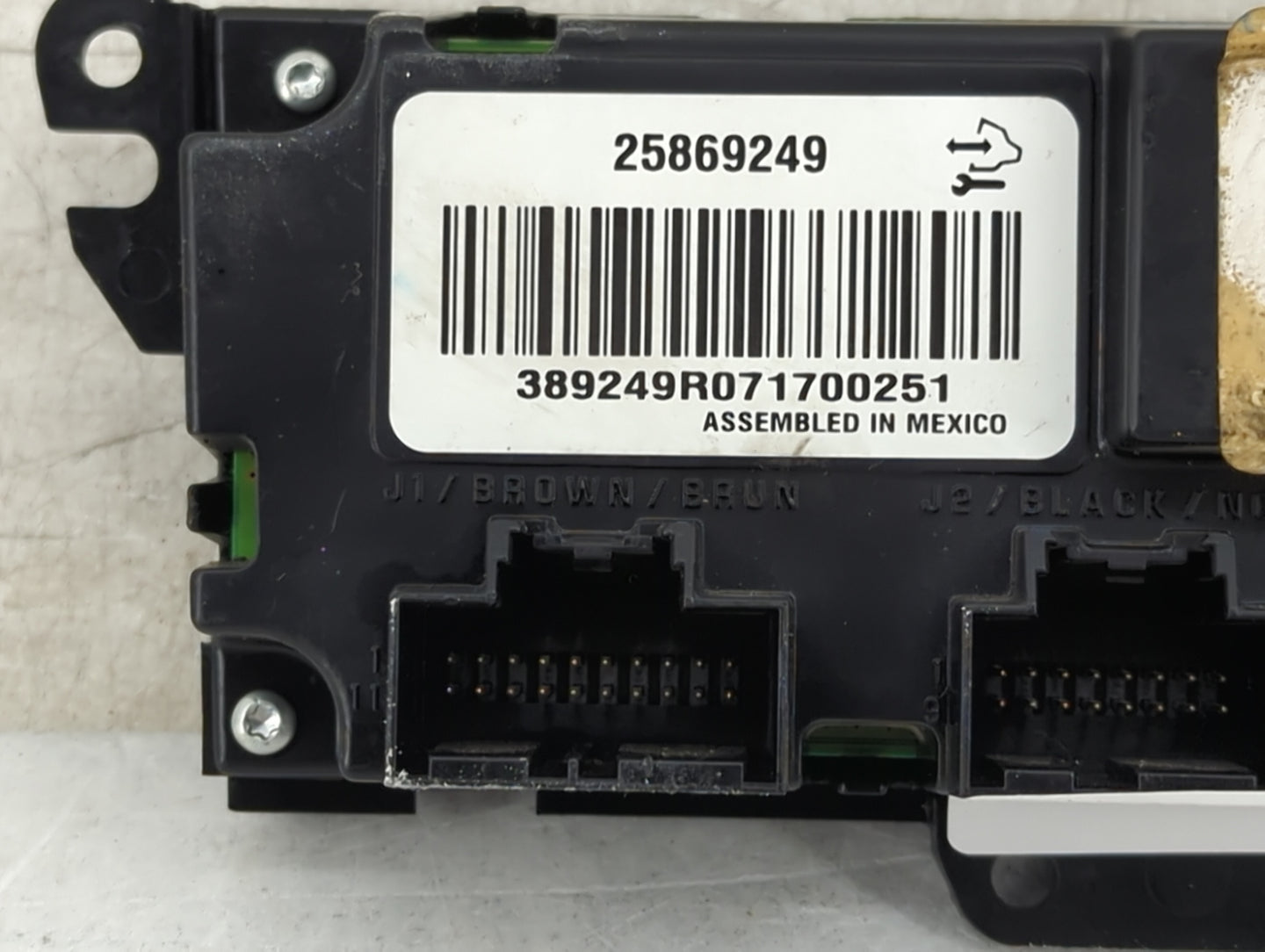 2009-2017 Chevrolet Traverse Climate Control Module Temperature AC/Heater Replacement P/N:25869249 Fits OEM Used Auto Parts 