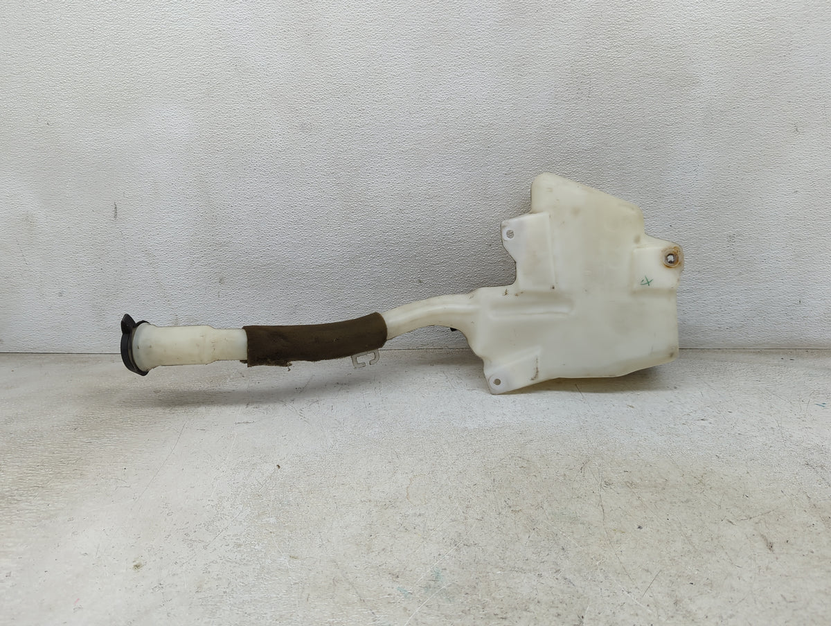 2010 Chevrolet Traverse Windshield Washer Fluid Reservoir Bottle Oem - Oemusedautoparts1.com