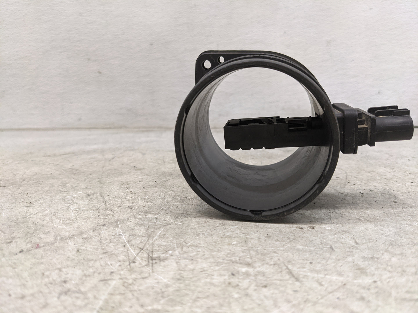 Chevrolet Traverse Mass Air Flow Meter Maf 1485586 - Oemusedautoparts1.com