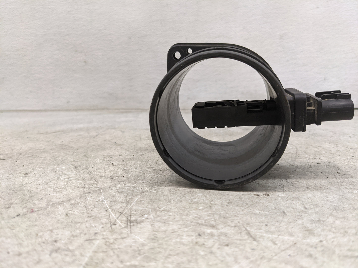 Chevrolet Traverse Mass Air Flow Meter Maf 1485586 - Oemusedautoparts1.com