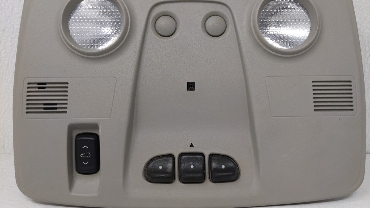 2010 Chevrolet Traverse Overhead Roof Console - Oemusedautoparts1.com