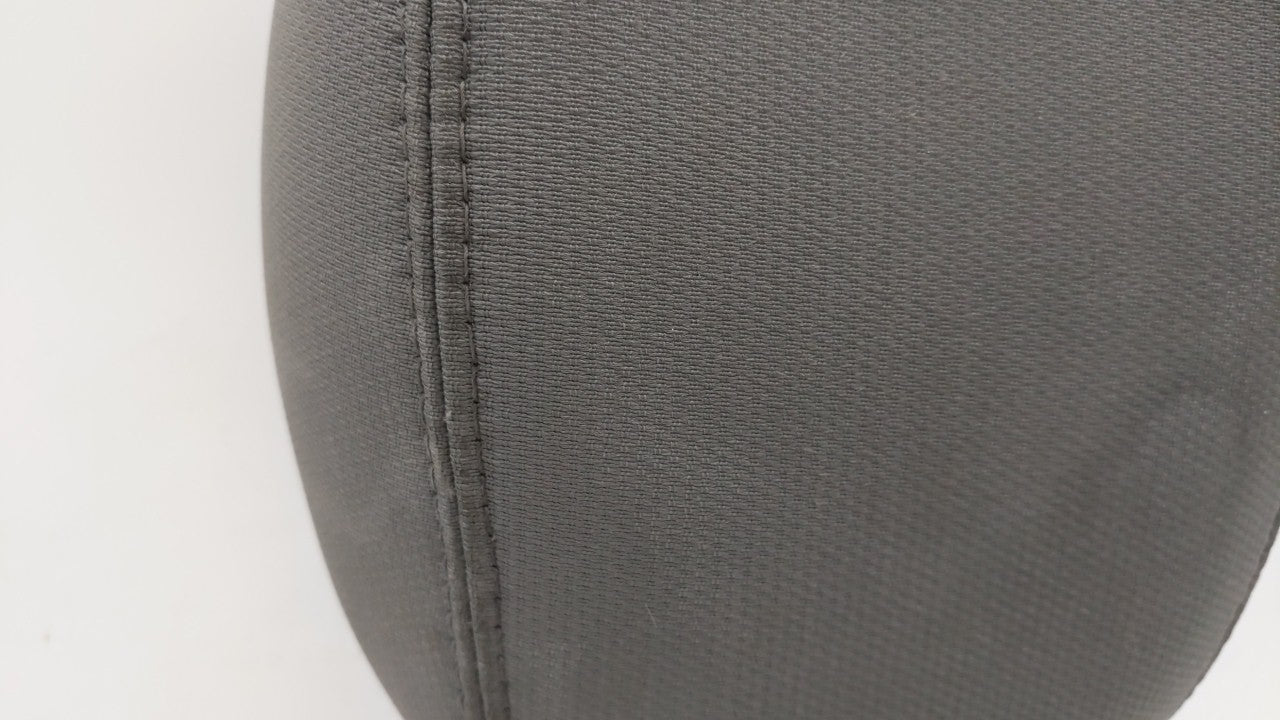 2010 Chevrolet Traverse Headrest Head Rest Front Driver Passenger Seat - Oemusedautoparts1.com