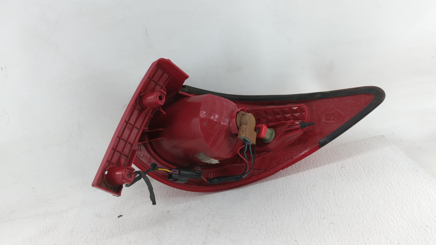 2009-2012 Chevrolet Traverse Tail Light Assembly Driver Left OEM Fits Fits 2009 2010 2011 2012 OEM Used Auto Parts - Oemused